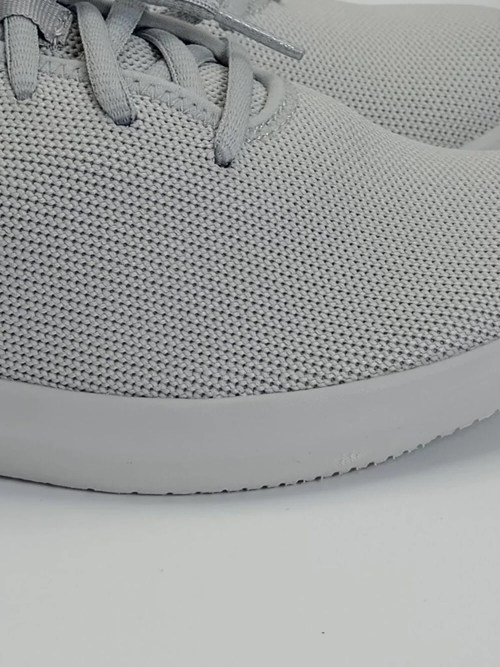 Kizik Hands-Free Slip-On Sneakers Women's Size 8 Gray Comfort Walking Shoes